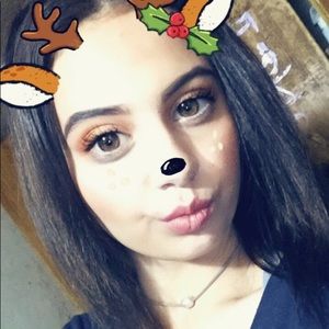 Meet your Posher, Amber